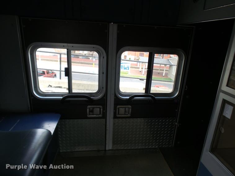 image for item K1789 1993 Ford Econoline E350 ambulance
