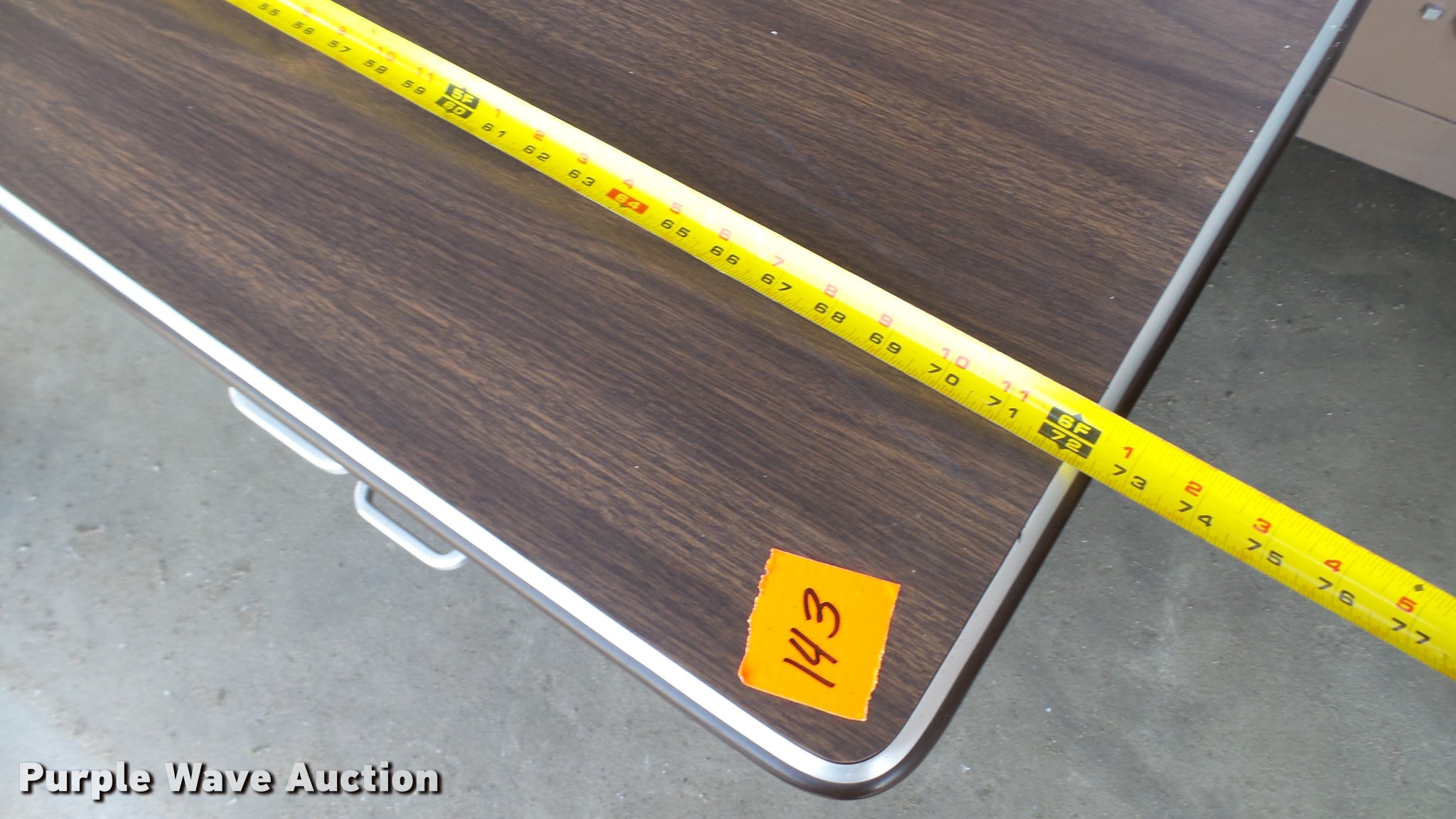 Office furniture in Muscatine, IA Item DA1227 for sale Purple Wave