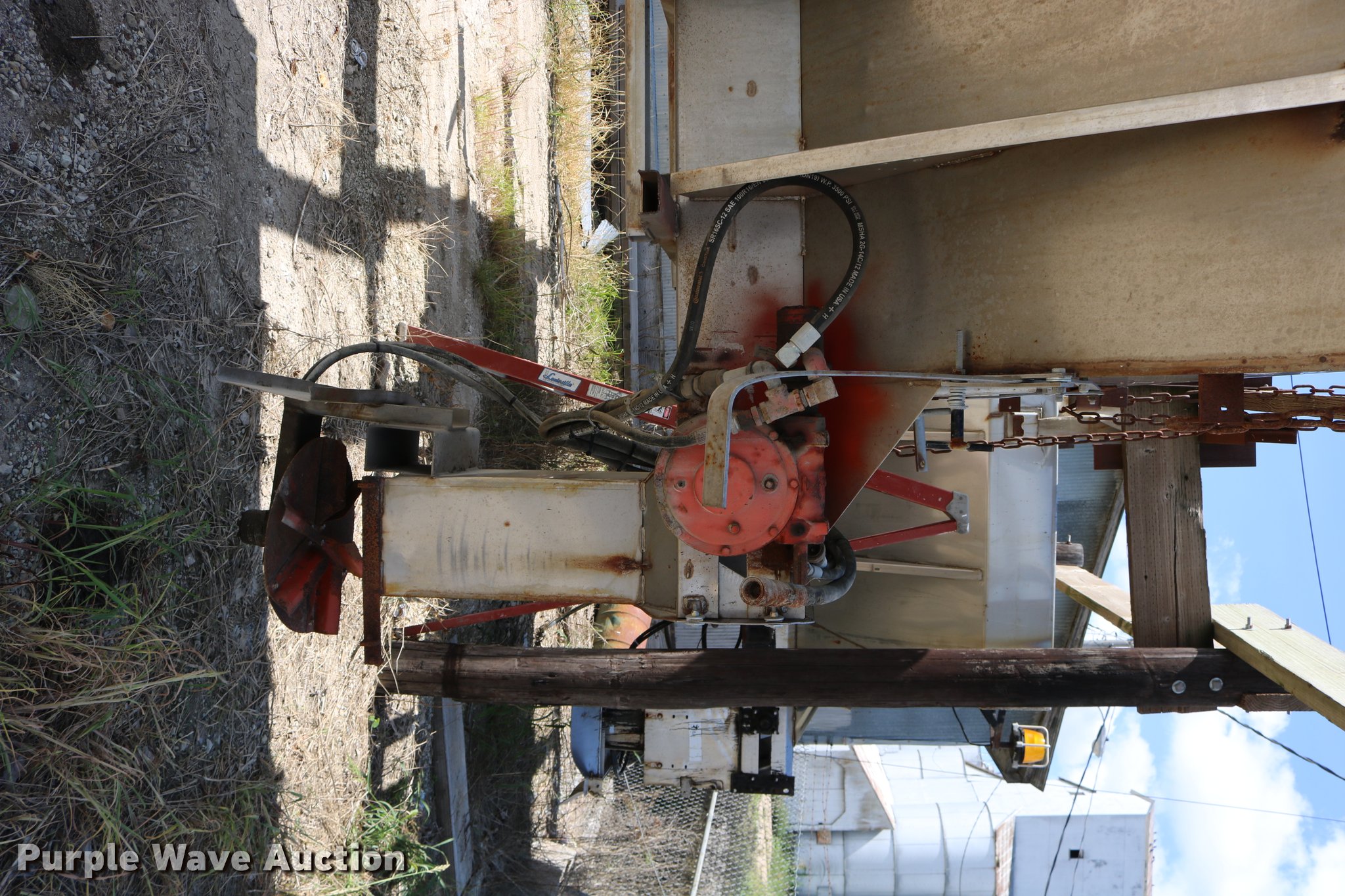 Flink 609MD7 salt/sand spreader in Frankfort, KS Item DD0187 for