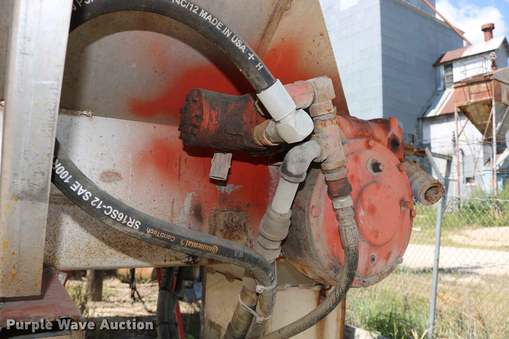 Flink 609MD7 salt/sand spreader in Frankfort, KS Item DD0187 for