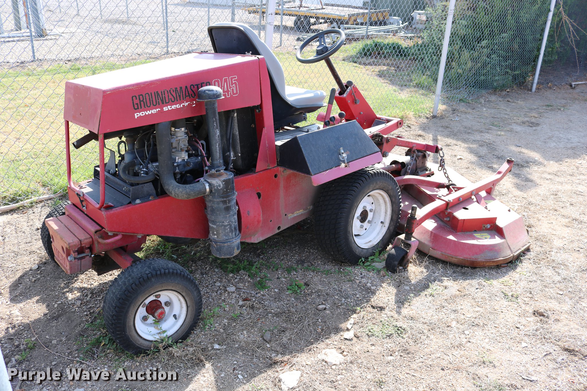 Toro Groundsmaster 345 lawn mower in Russell, KS Item DW9806 sold