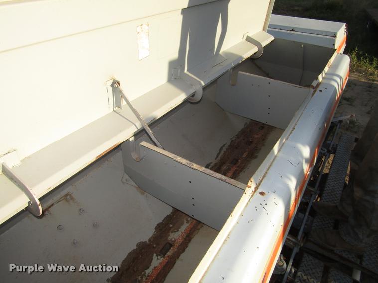 image for item DA3126 CrustBuster 3400 DD36X10 grain drill