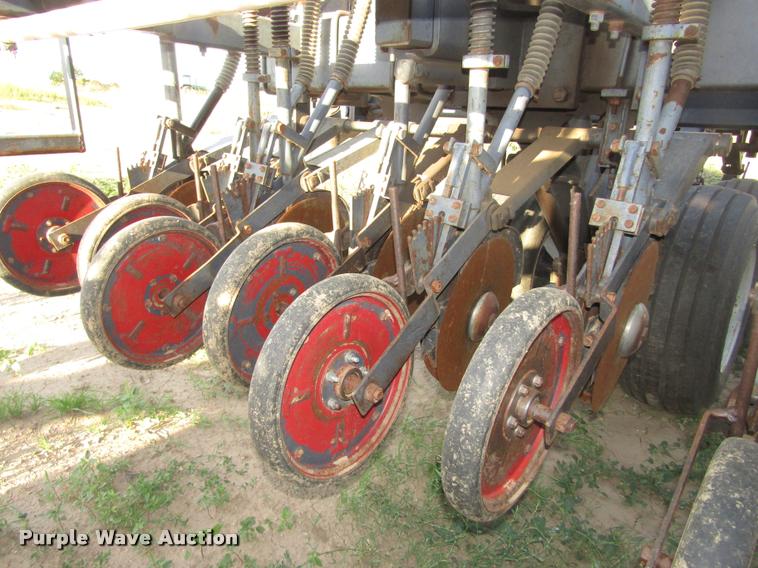 image for item DA3126 CrustBuster 3400 DD36X10 grain drill