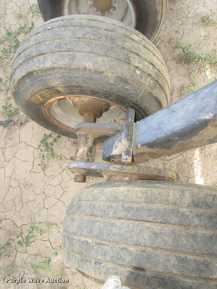 image for item DA3126 CrustBuster 3400 DD36X10 grain drill