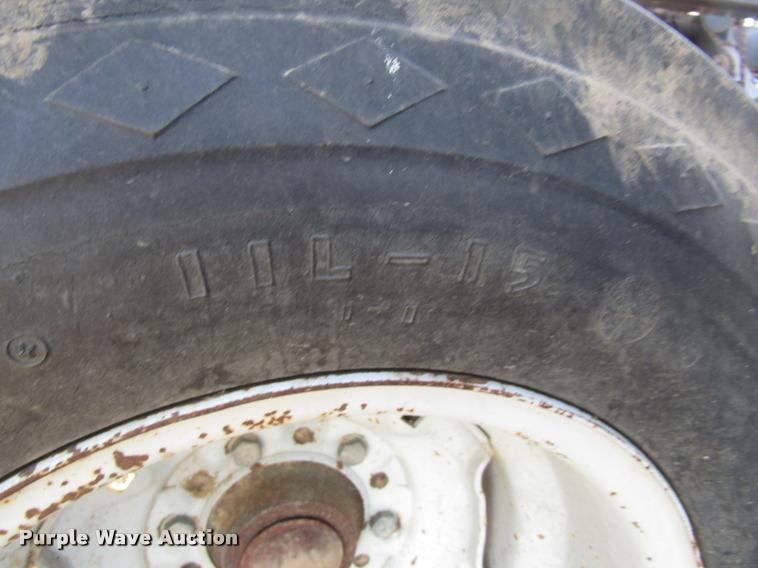 image for item DA3126 CrustBuster 3400 DD36X10 grain drill