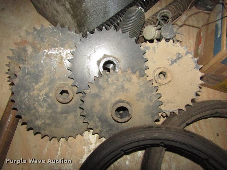 image for item DA3126 CrustBuster 3400 DD36X10 grain drill