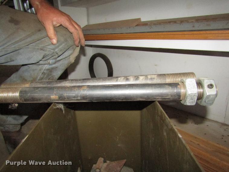 image for item DA3126 CrustBuster 3400 DD36X10 grain drill