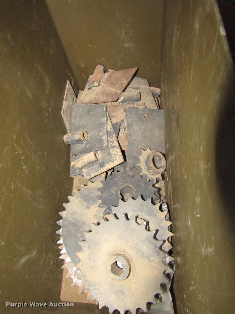 image for item DA3126 CrustBuster 3400 DD36X10 grain drill