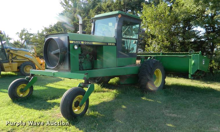 image for item DB1132 1985 John Deere 3830 self-propelled windrower