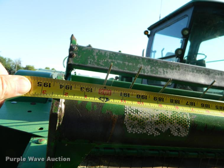 image for item DB1132 1985 John Deere 3830 self-propelled windrower