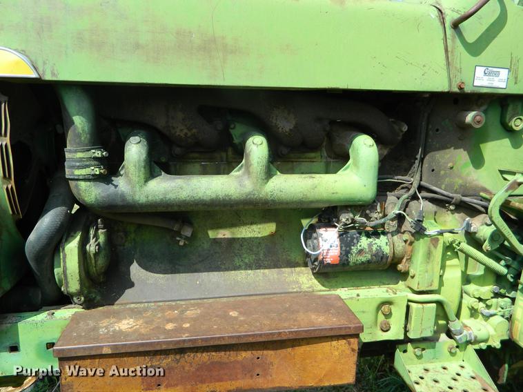 image for item DB1137 John Deere 4020 tractor