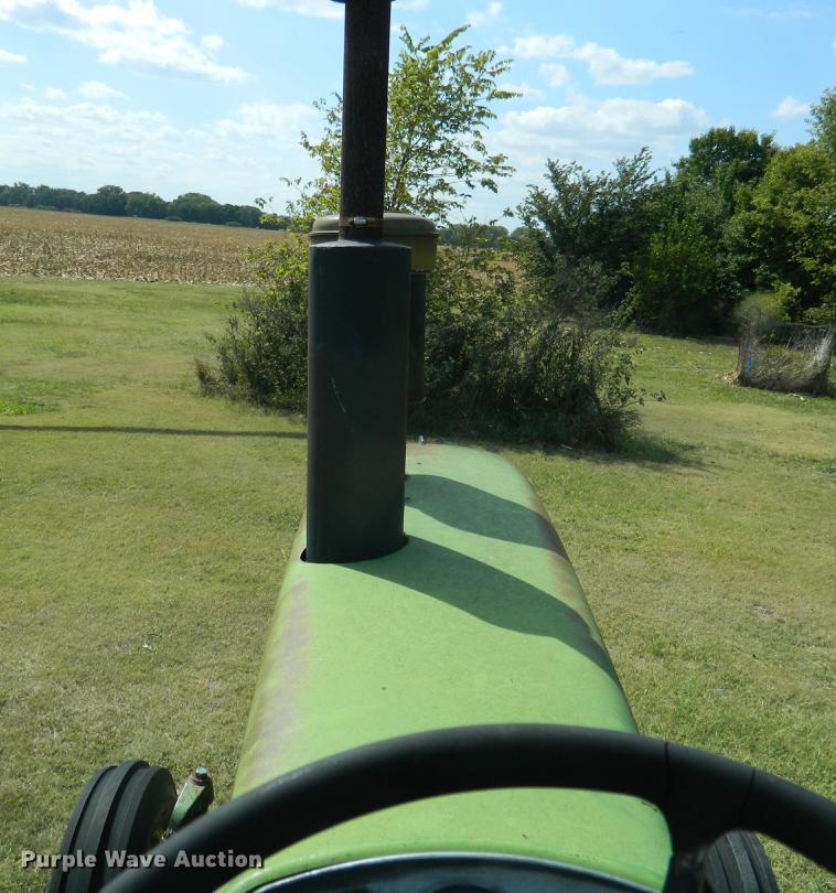 image for item DB1137 John Deere 4020 tractor