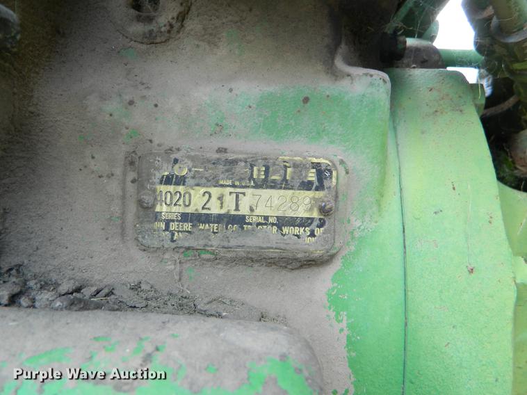 image for item DB1137 John Deere 4020 tractor