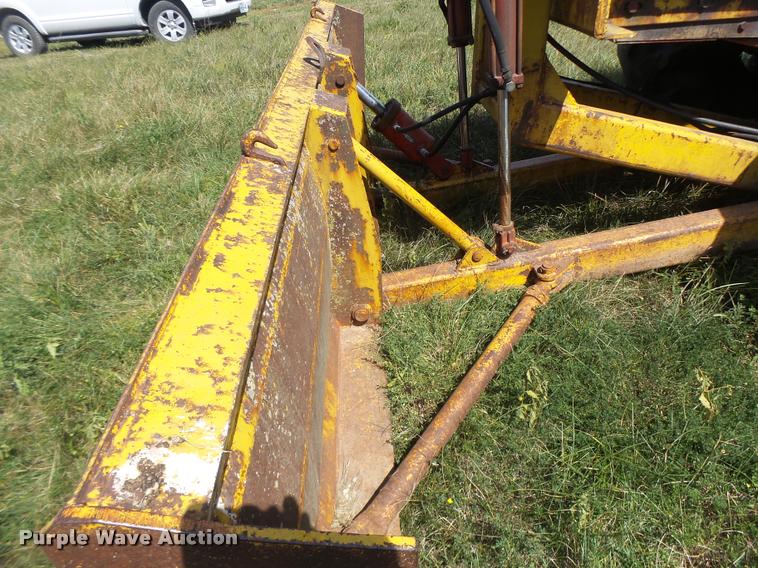 image for item DB1425 1976 Case 2470 tractor