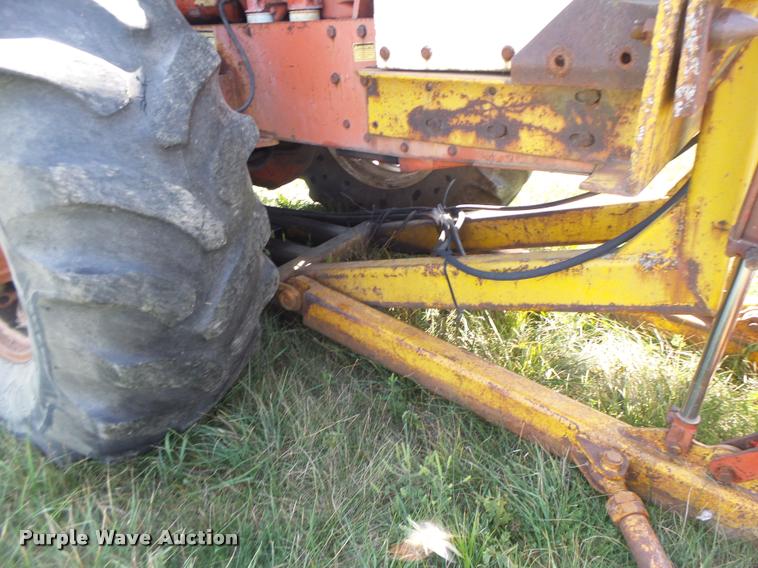 image for item DB1425 1976 Case 2470 tractor