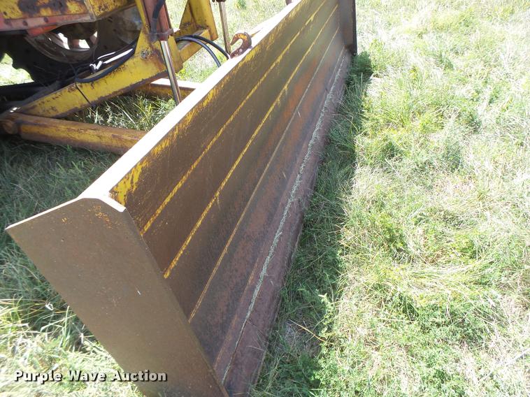 image for item DB1425 1976 Case 2470 tractor