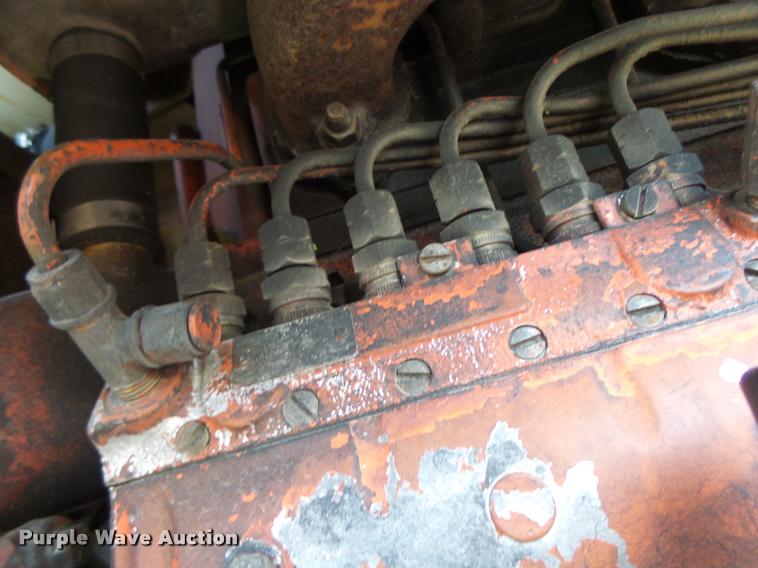 image for item DB1425 1976 Case 2470 tractor