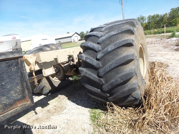 image for item DB1427 Mertz 4250 self-propelled applicator cab and chassis