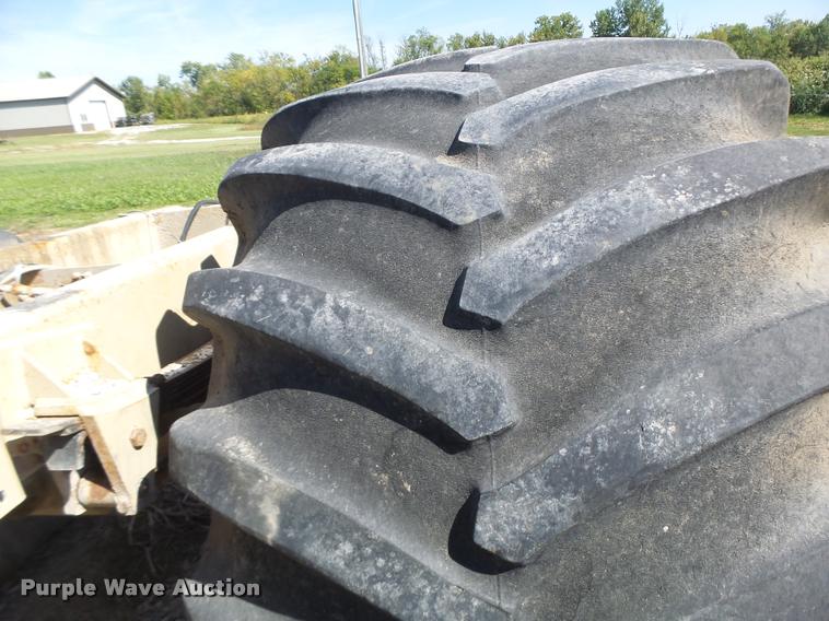 image for item DB1427 Mertz 4250 self-propelled applicator cab and chassis