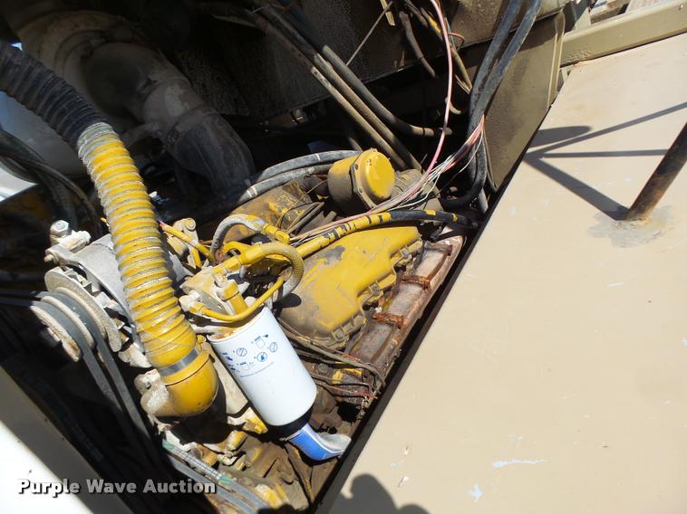 image for item DB1427 Mertz 4250 self-propelled applicator cab and chassis