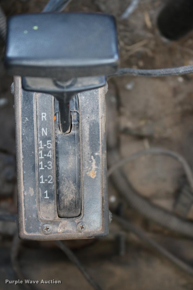 image for item DB4141 1997 International 8100 manure spreader truck