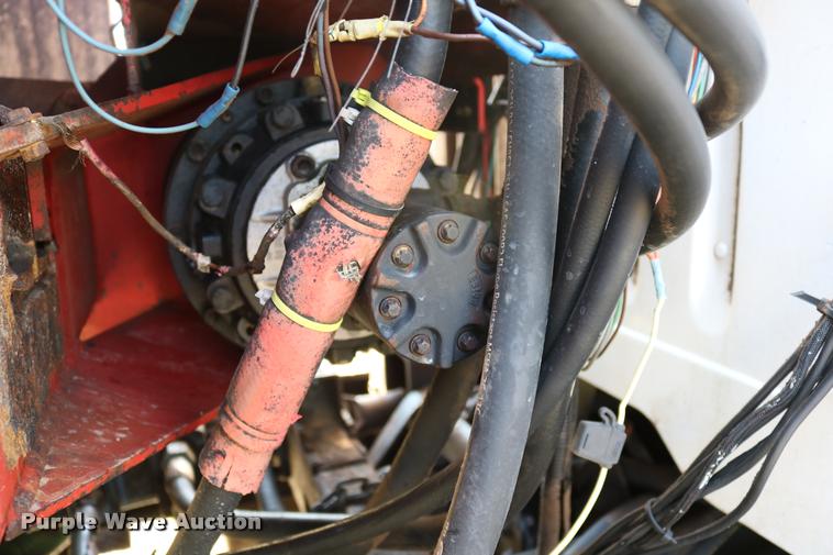 image for item DB4141 1997 International 8100 manure spreader truck