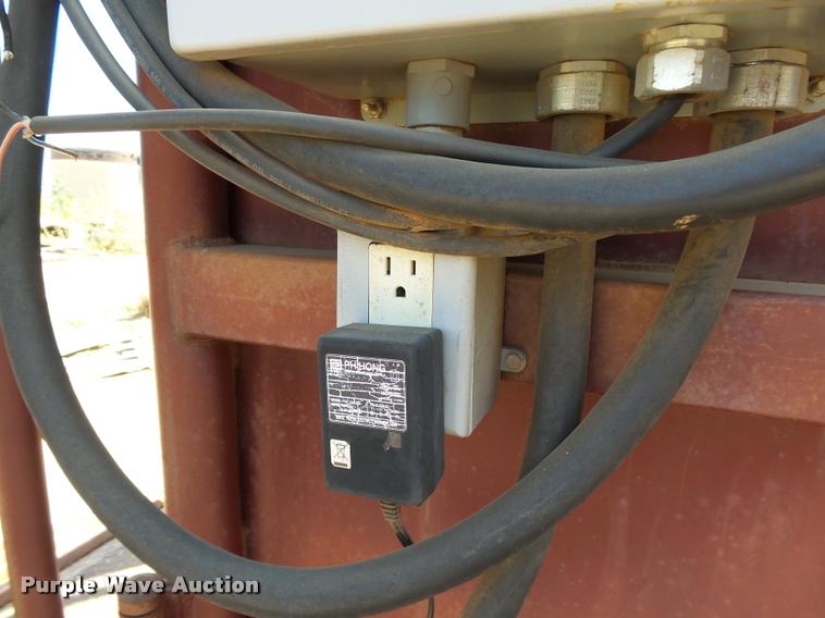 image for item DB4149 Bullwalker squeeze chute