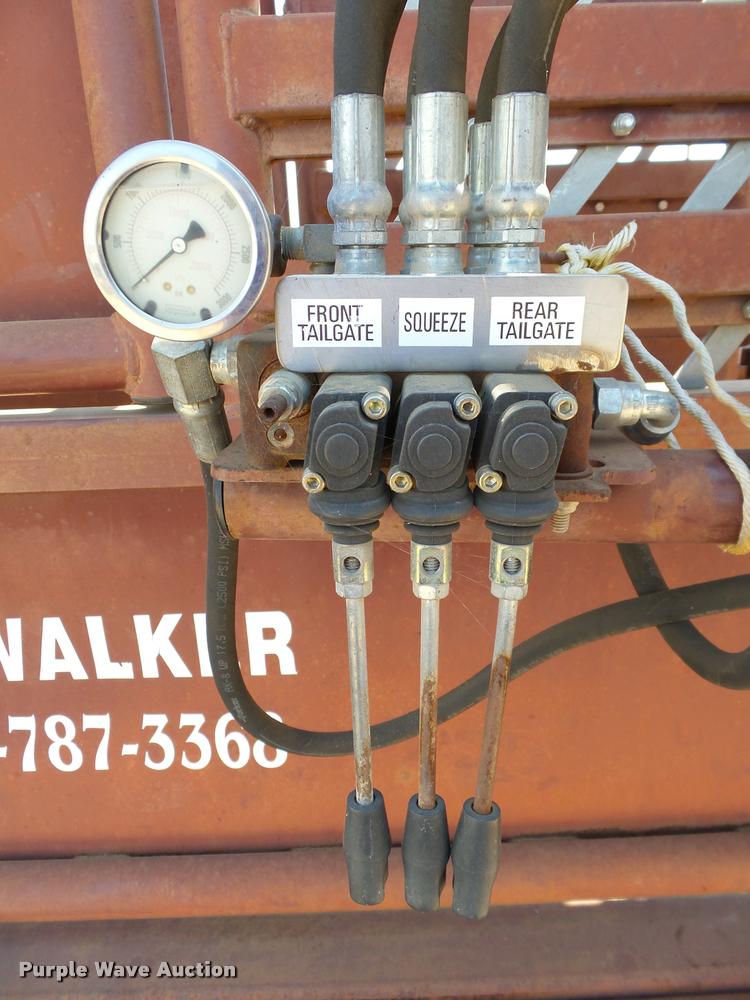 image for item DB4149 Bullwalker squeeze chute