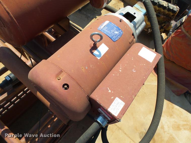 image for item DB4149 Bullwalker squeeze chute