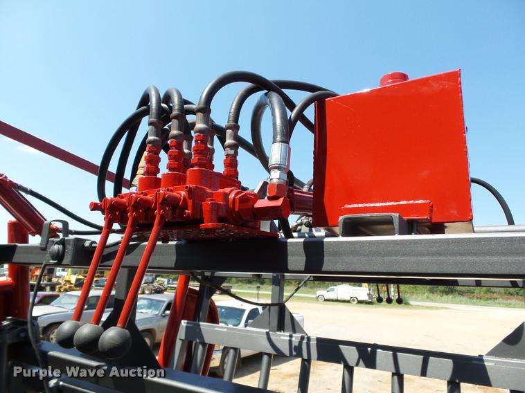 image for item DB4151 WW Livestock Systems squeeze chute