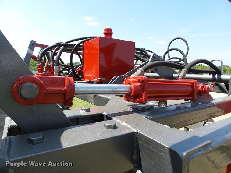 image for item DB4151 WW Livestock Systems squeeze chute