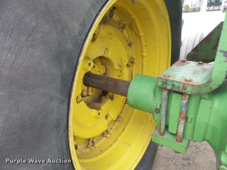 image for item DB8170 1974 John Deere 6030 tractor