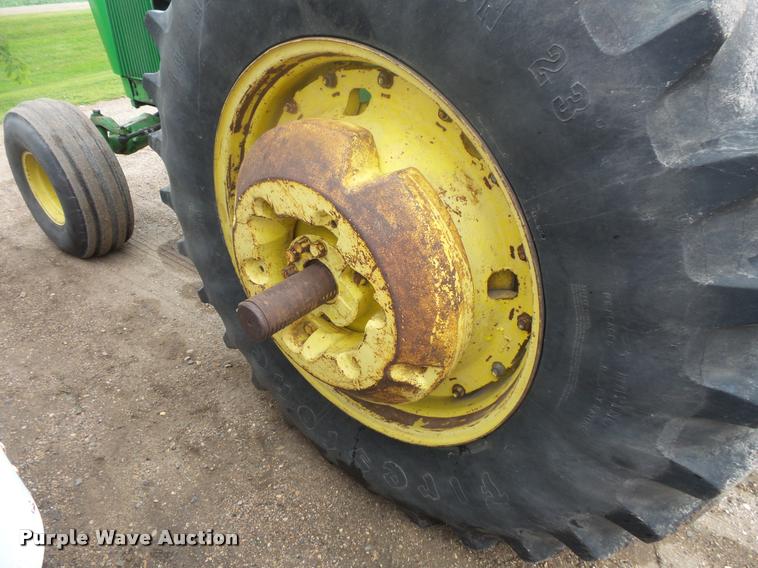 image for item DB8170 1974 John Deere 6030 tractor