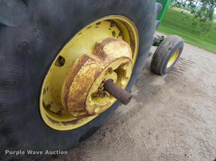 image for item DB8170 1974 John Deere 6030 tractor