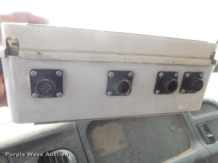 image for item DC3872 1998 Ford LT8513 Louisville 113 feed truck