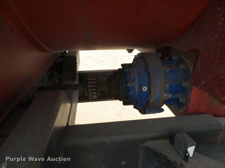 image for item DC3872 1998 Ford LT8513 Louisville 113 feed truck