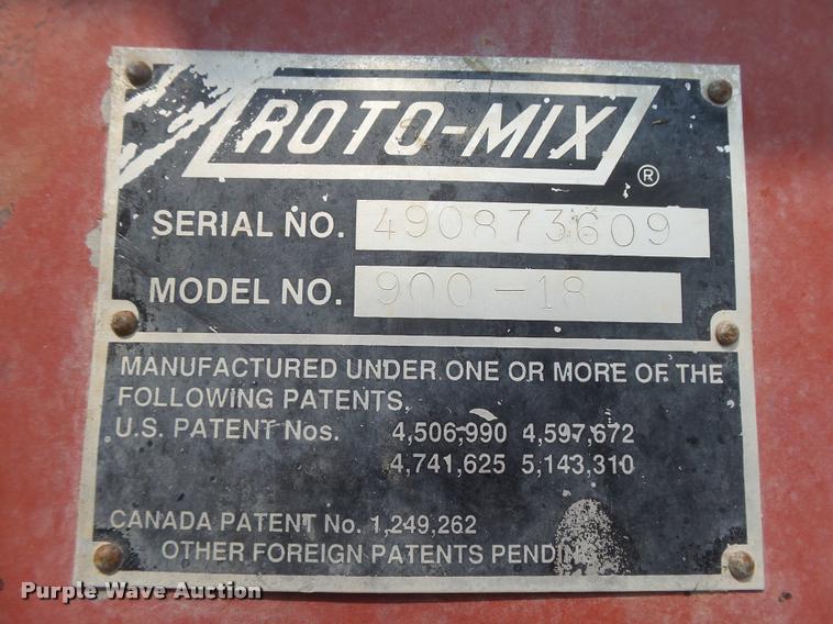 image for item DC3872 1998 Ford LT8513 Louisville 113 feed truck