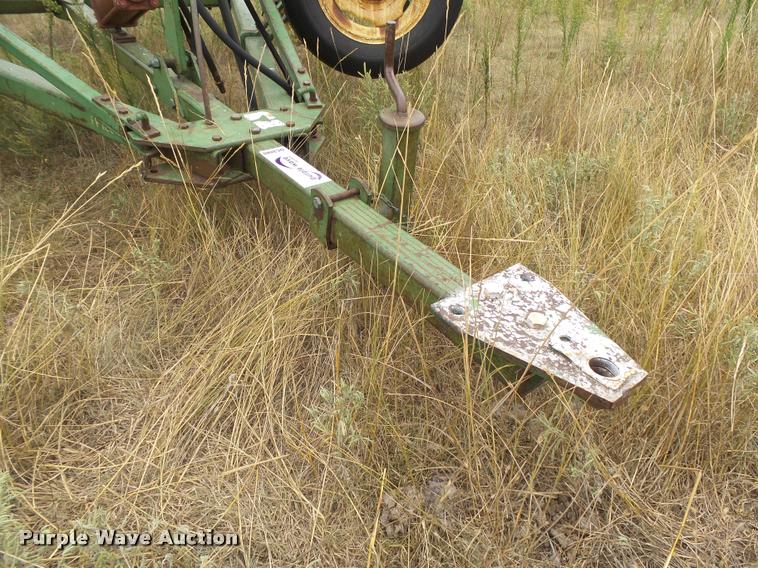 image for item DC3880 John Deere FF100H field cultivator