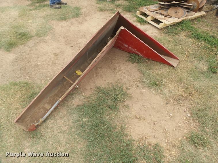 image for item DC3897 Ez-Flo drill fill auger hopper