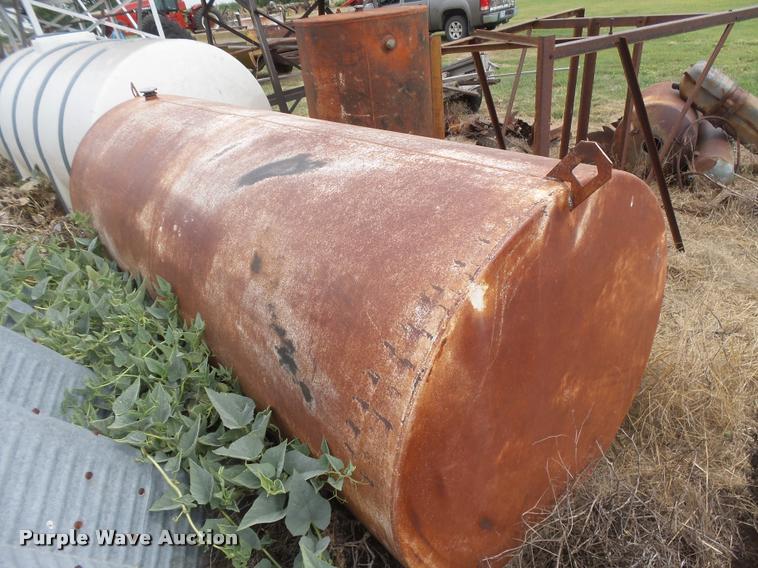 image for item DC3898 Tanks and wheels