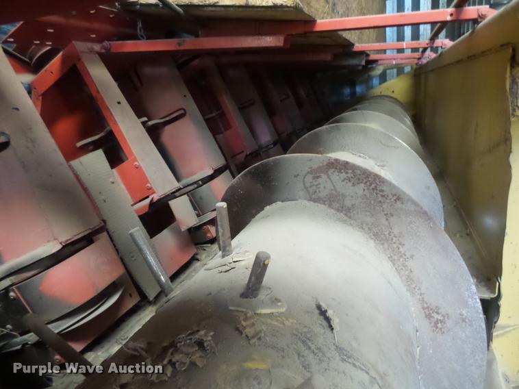 image for item DC3900 New Holland 971 rigid head