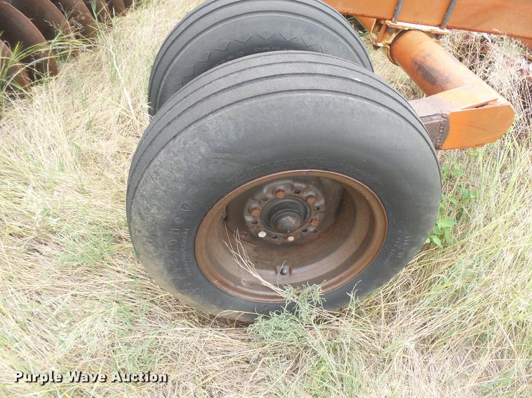 image for item DC3902 CrustBuster tandem disk