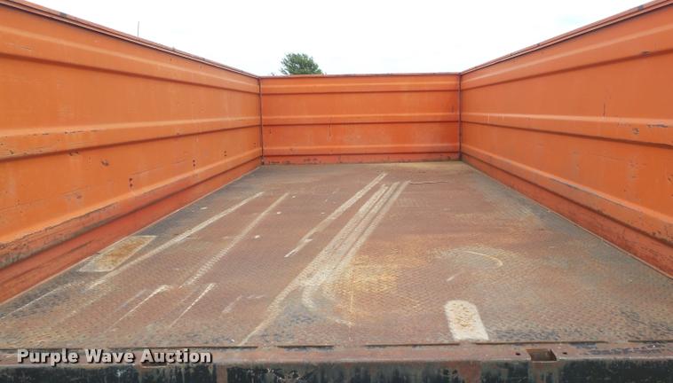 image for item DC3905 1978 GMC Sierra 6000 grain truck