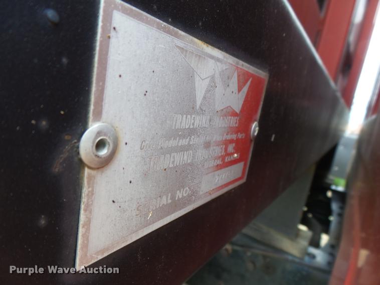 image for item DC3905 1978 GMC Sierra 6000 grain truck