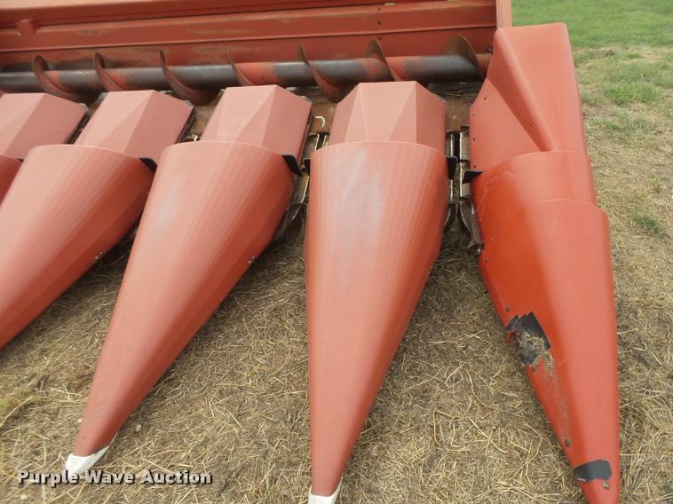 image for item DC3906 Clark corn head