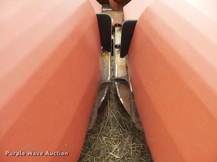 image for item DC3906 Clark corn head