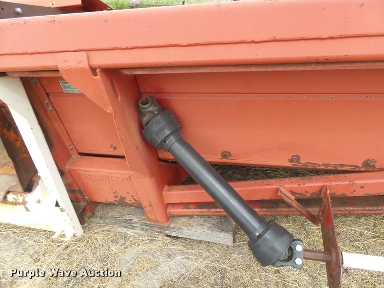 image for item DC3906 Clark corn head