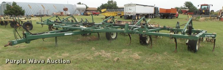 image for item DC3909 QuinStar Fallow Master II FM-35 sweep plow