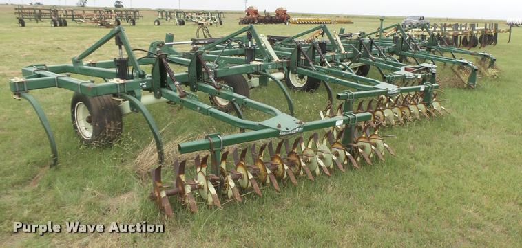 image for item DC3909 QuinStar Fallow Master II FM-35 sweep plow