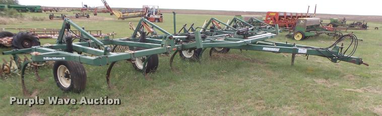 image for item DC3909 QuinStar Fallow Master II FM-35 sweep plow